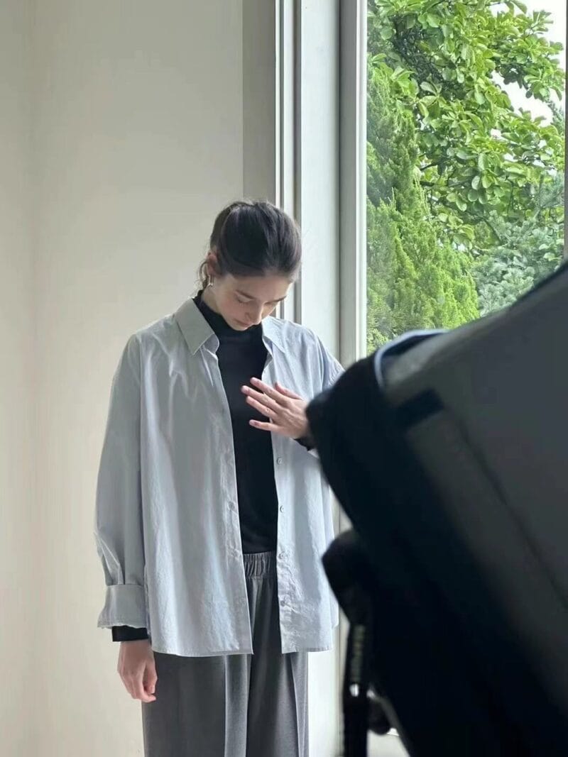 人手两件的纯棉衬衫天花板