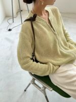 超级板正的针织衫 显瘦且有慵懒感