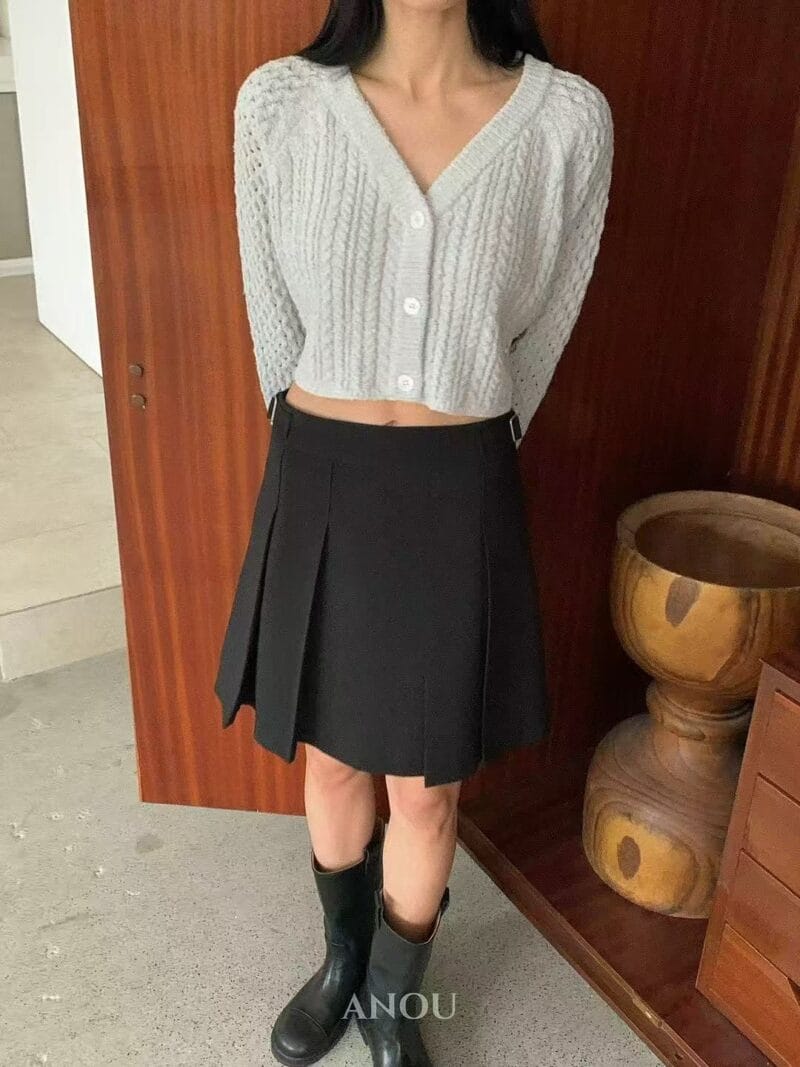 短款气质姐姐的针织开衫 太温柔了