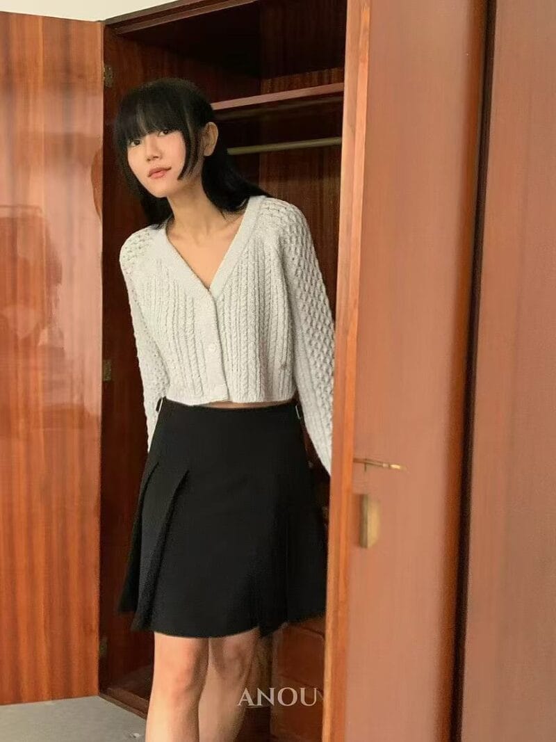 短款气质姐姐的针织开衫 太温柔了