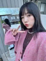 实物会更美的混织毛衣 马海毛100% 两个颜色