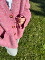 实物会更美的混织毛衣 马海毛100% 两个颜色