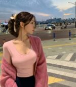 实物会更美的混织毛衣 马海毛100% 两个颜色