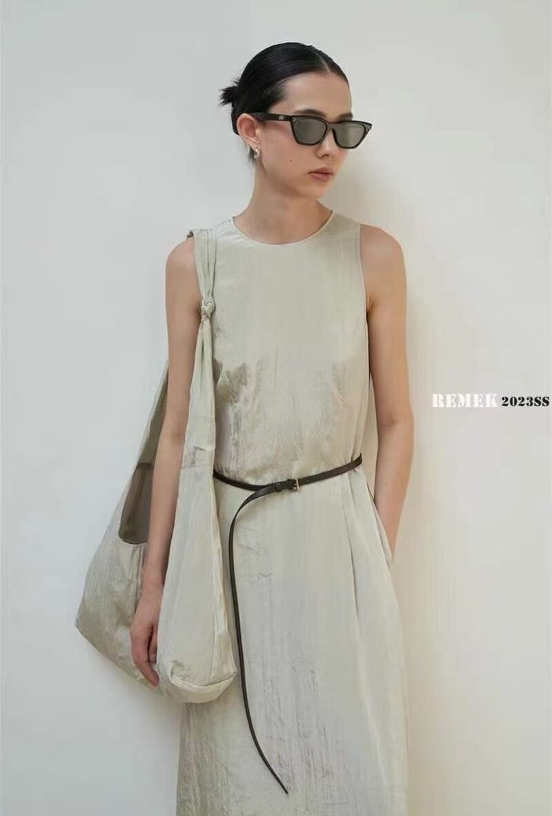 超轻薄连衣裙 做工很好不会透肤