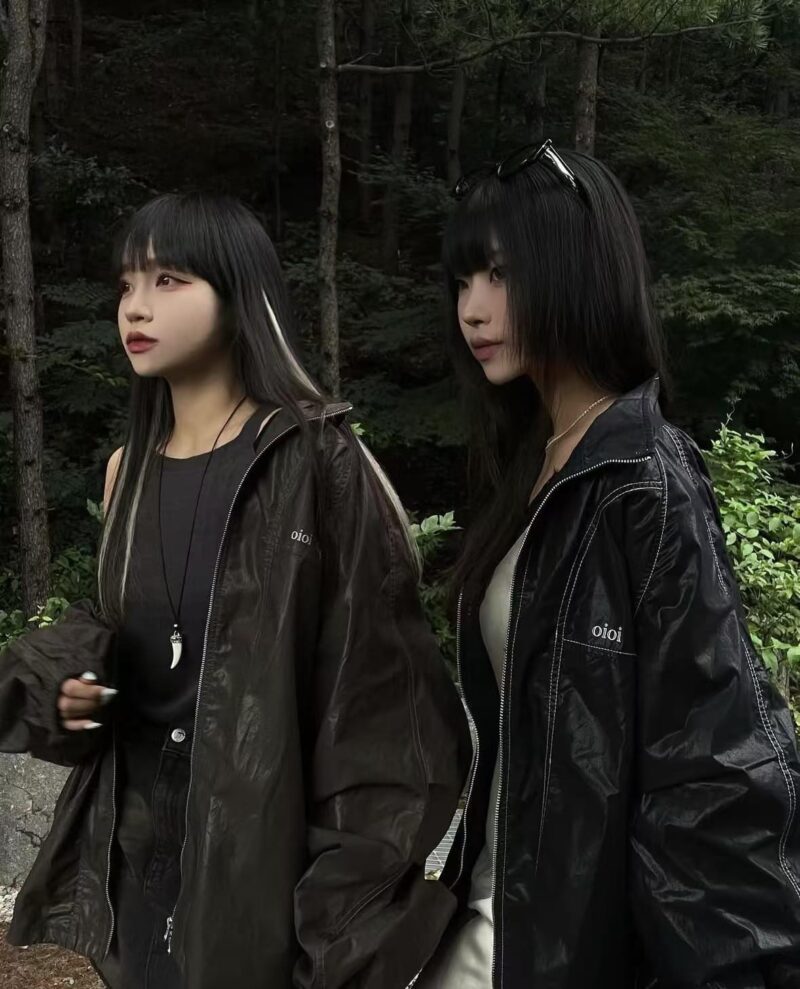 Newjeans 同款复古亮面风衣 [咖色]