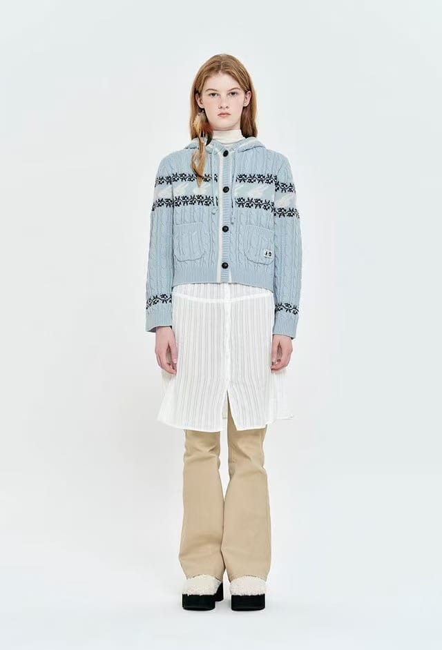 baby蓝费尔岛兔兔连帽开衫