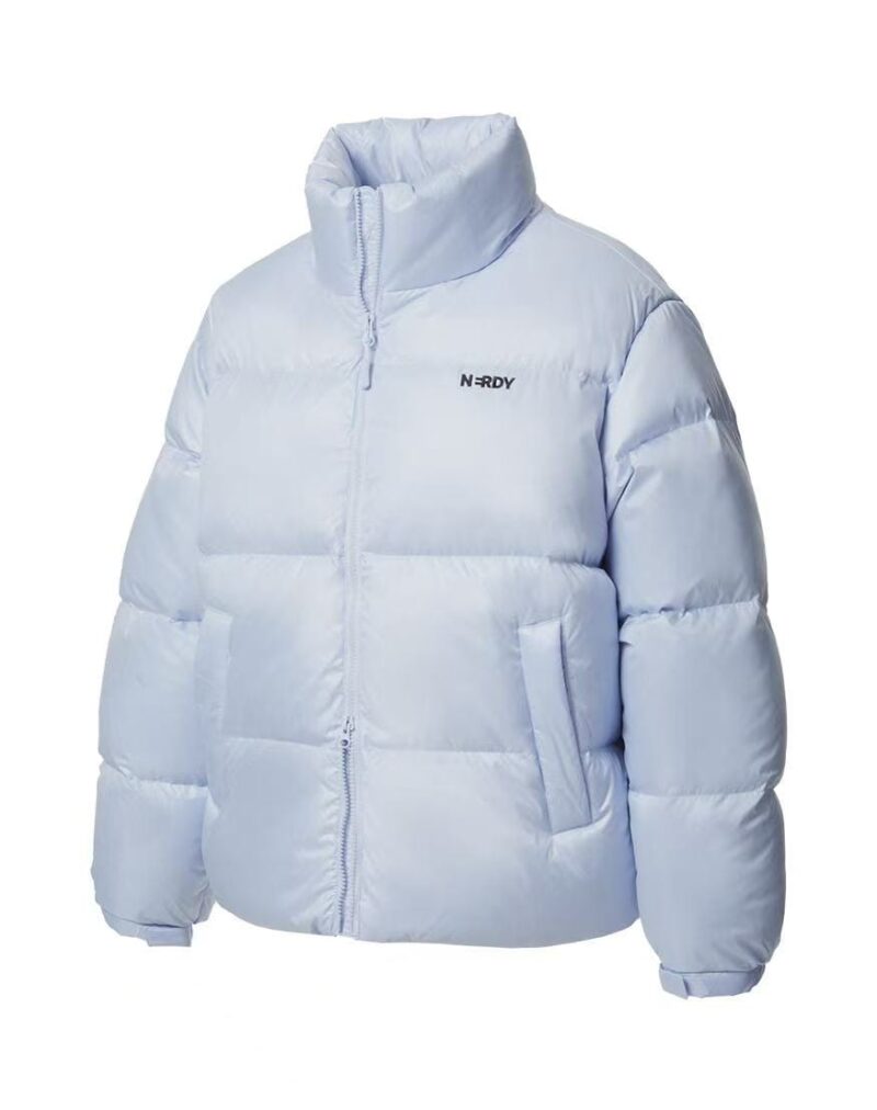 绝美冰川蓝刺绣logo羽绒服