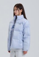 绝美冰川蓝刺绣logo羽绒服