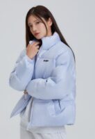 绝美冰川蓝刺绣logo羽绒服