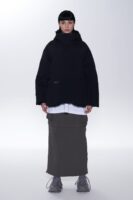 超级酷的机车款多口袋羽绒服 后背3M反光+logo刺绣