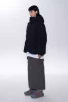 超级酷的机车款多口袋羽绒服 后背3M反光+logo刺绣