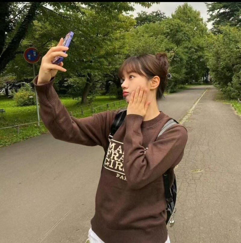 绝版！韩国超多明星上身的毛衣