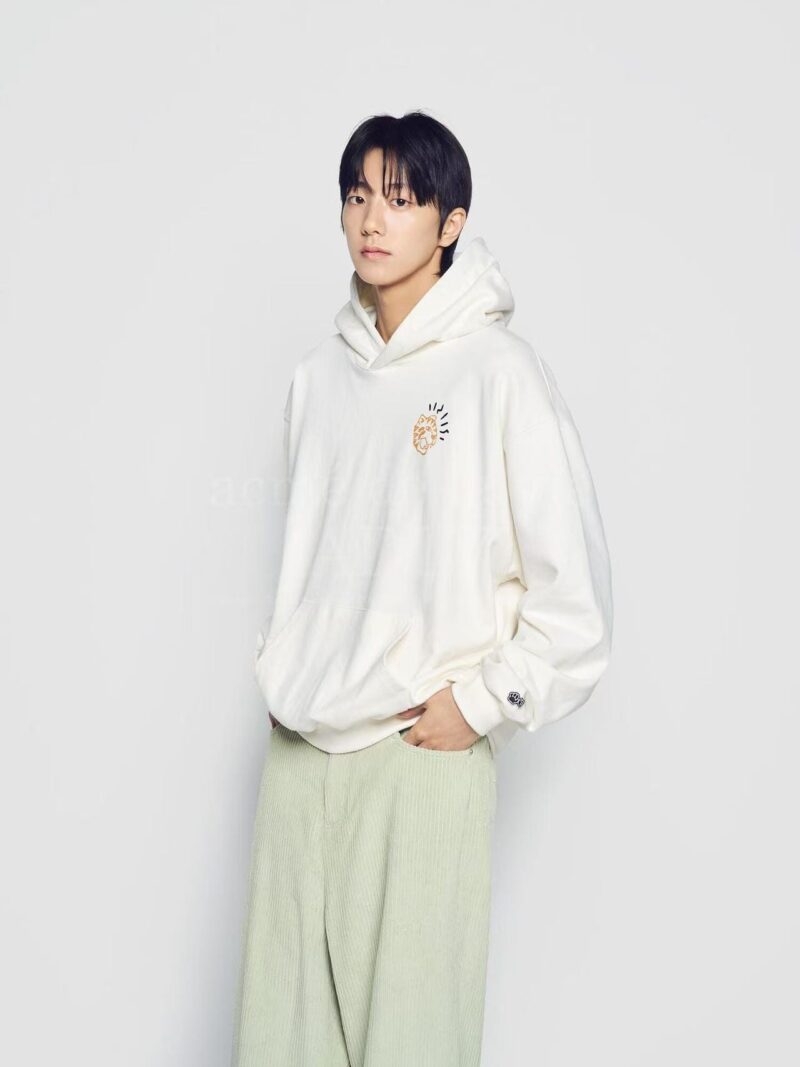 HOSHI x ADLV 虎子参与设计的卫衣男女同款 白色