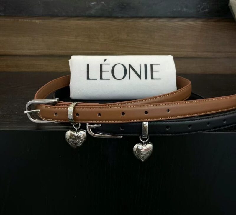 LEONIE 100%牛皮爱心吊坠皮带