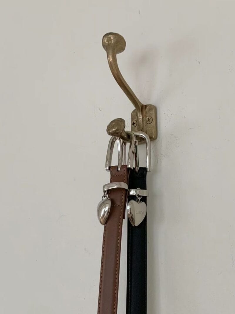 LEONIE 100%牛皮爱心吊坠皮带