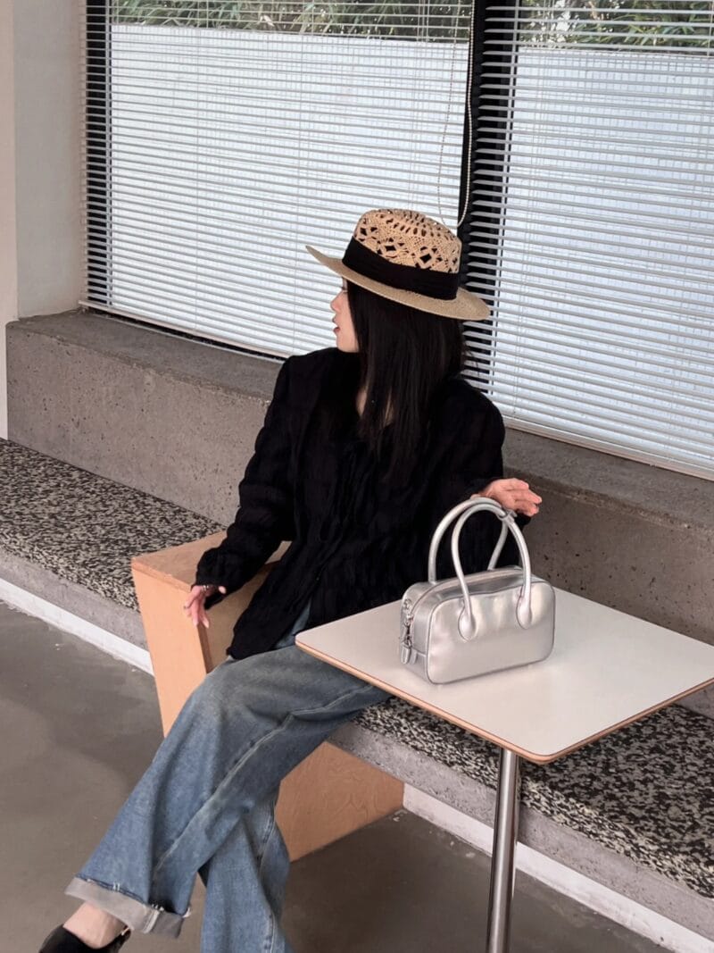 HEHR 100%牛皮 超好看的银色小方托特包