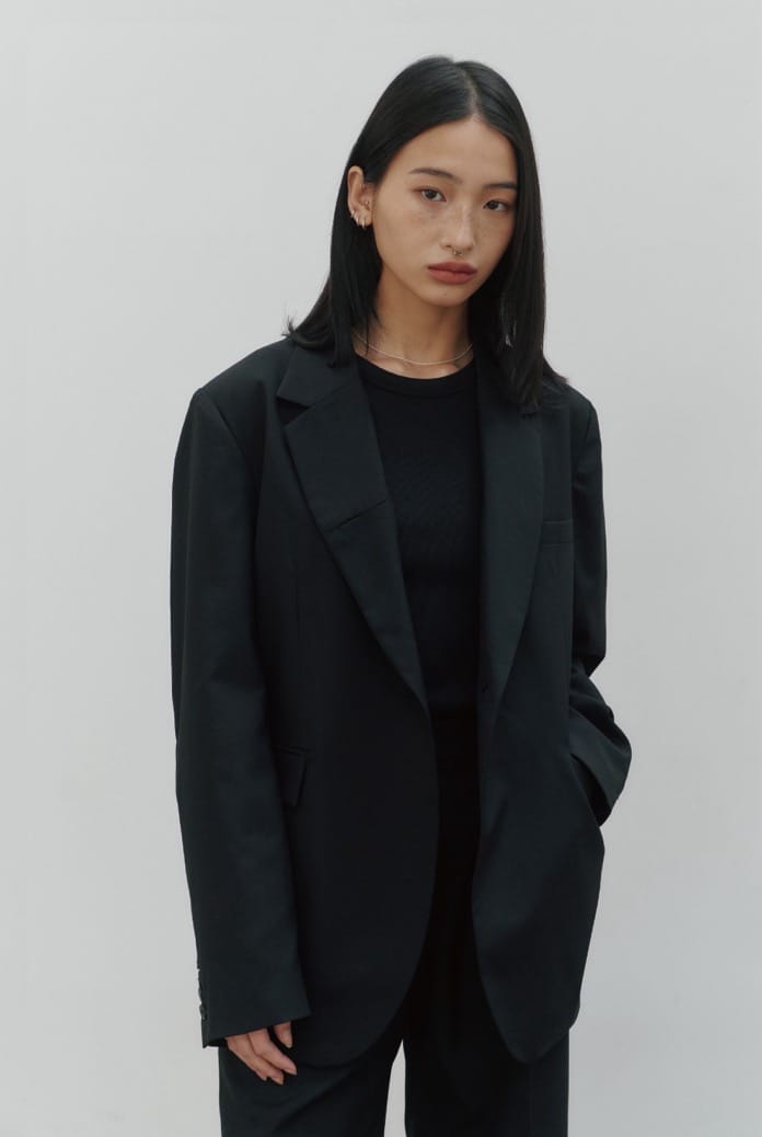 Noirer 很显高级的薄款含羊毛50% 西装