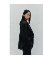 Noirer 很显高级的薄款含羊毛50% 西装