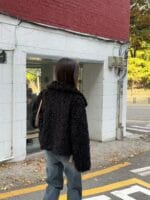 完全不会显臃肿的泰迪毛 毛毛超软 巨显瘦的黑色