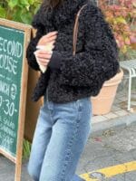 完全不会显臃肿的泰迪毛 毛毛超软 巨显瘦的黑色