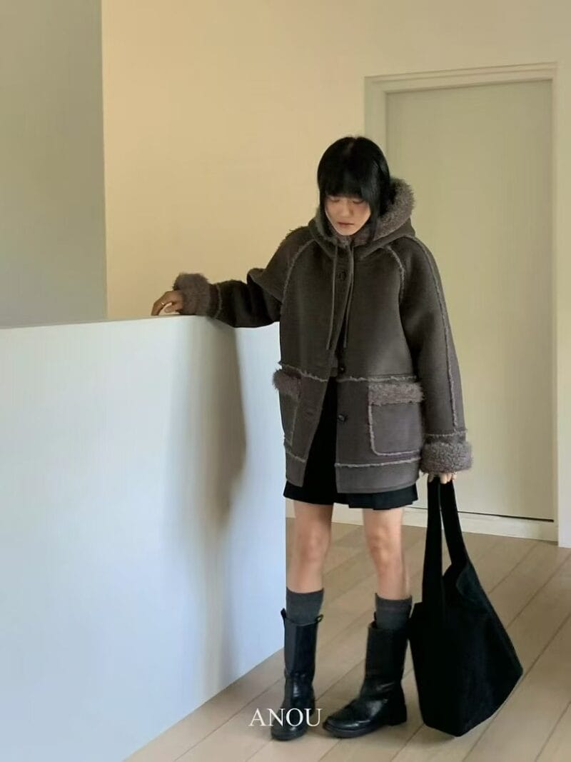 今年新款 超级火爆墨色皮毛一体 好高级