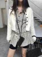 女神感～ 超美的短款毛毛白色小开衫