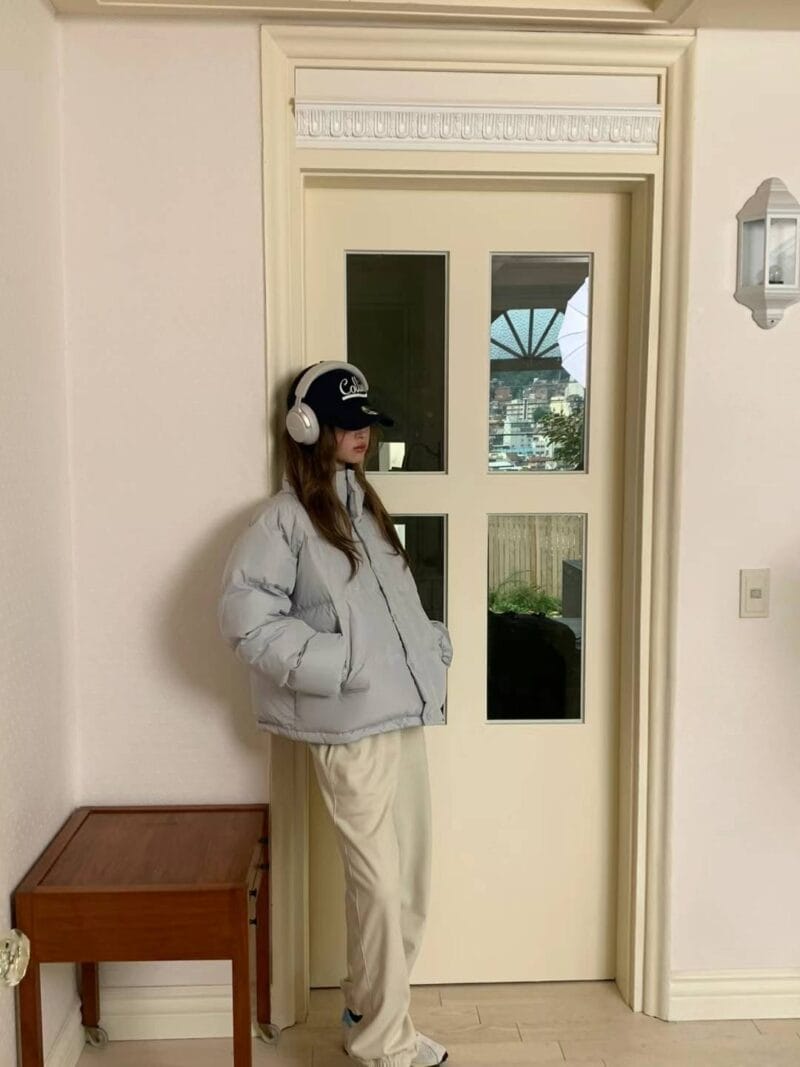 超级美腻的冰激凌蓝羽绒服