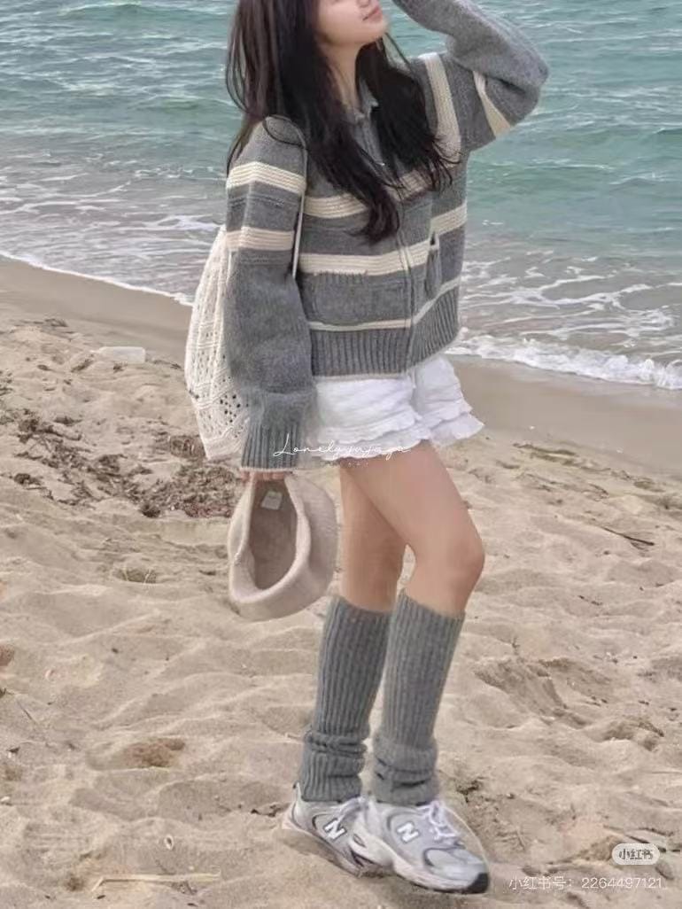 韩国ins大爆款 小翻领拉链毛衣100%羊毛 两色