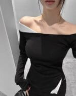 独特剪裁的露肩拼色上衣 超级显廋 两色