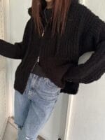 慵懒感满分 很有个性的黑色外套羊毛55%