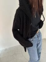 慵懒感满分 很有个性的黑色外套羊毛55%