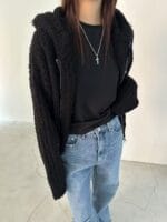 慵懒感满分 很有个性的黑色外套羊毛55%