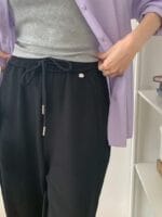 人手两条的铜氨丝卫裤 不起球不易皱还超显瘦