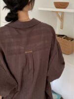 宋慧乔同款的多重穿法 心机衬衫可当防晒外套 两色