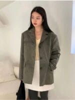 复古的麂皮绒外套夹克 别具一格但又百搭