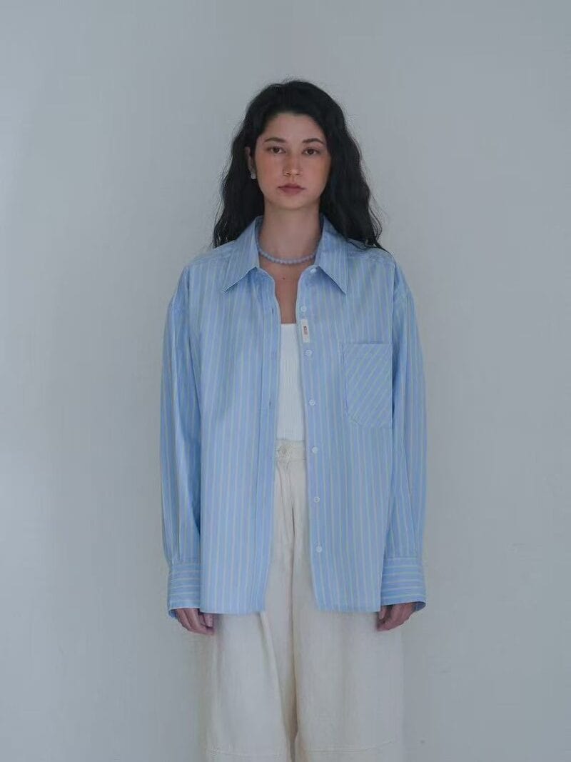 春天气息满满的奶油色系条纹衬衫 当外套穿也很好看 两色