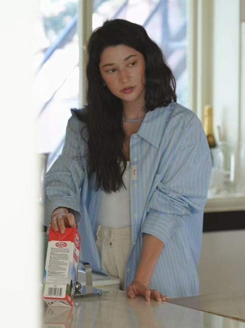 春天气息满满的奶油色系条纹衬衫 当外套穿也很好看 两色