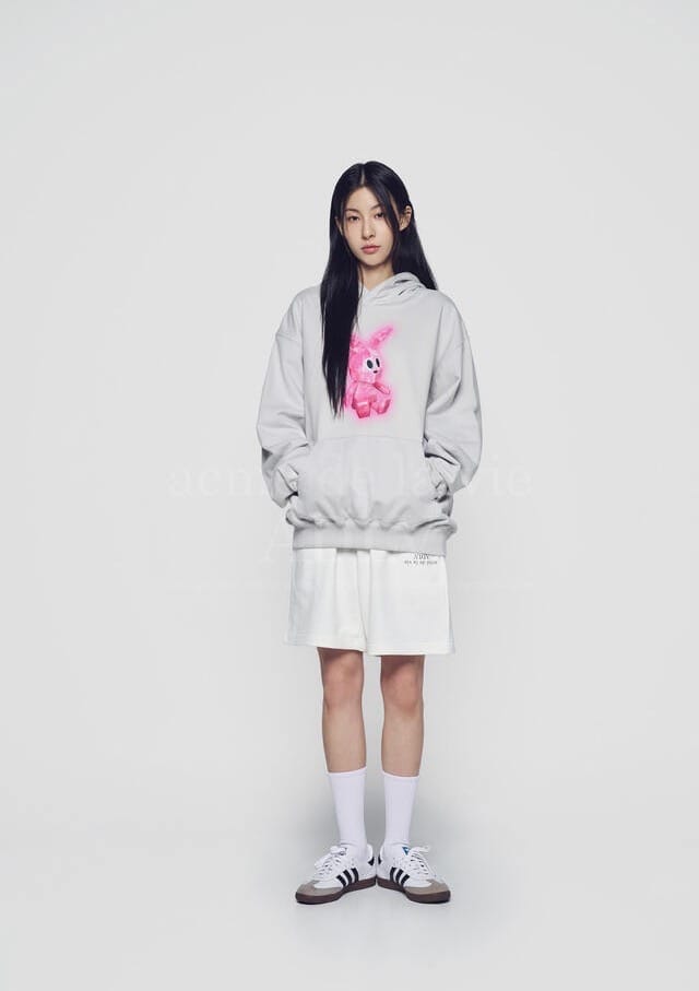 韩国ins大爆款的撞色兔子卫衣