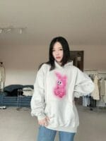 韩国ins大爆款的撞色兔子卫衣