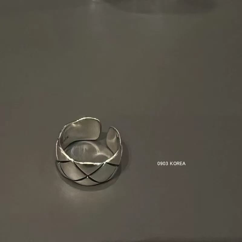 LÉI 925通体纯银重工菱格戒指