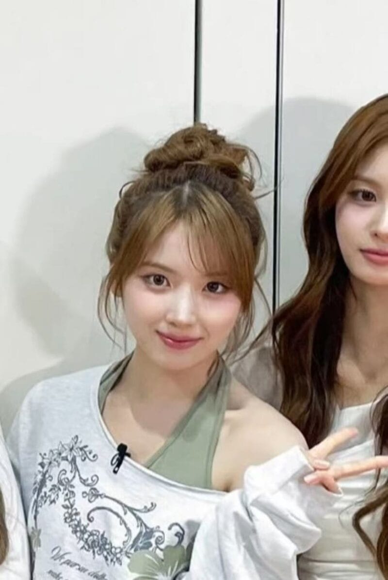 Midnightmove  VT FL MTM(OFF WHITE) JIWOO同款