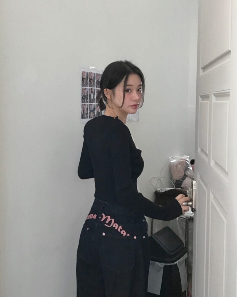 cloudemotion day layer black & lace top 大爆款