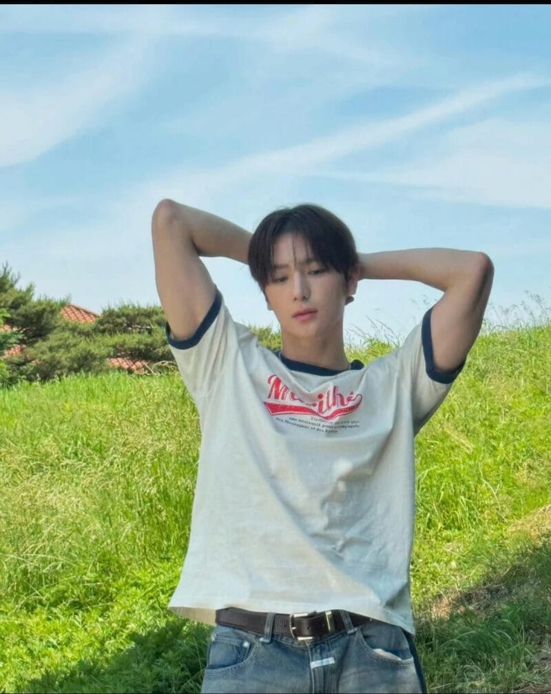 VINTAGE BASEBALL RINGER TEE ivory 李贤在同款