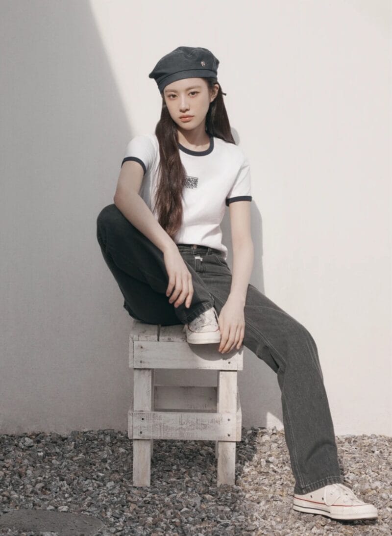 W CLASSIC LOGO RINGER TEE white