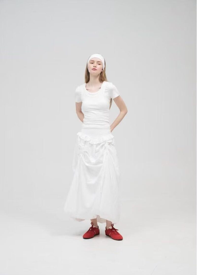 韩国ins爆款 小众品牌卖超贵的设计感花苞裙