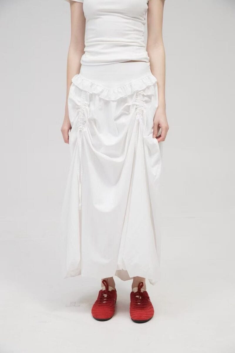 韩国ins爆款 小众品牌卖超贵的设计感花苞裙