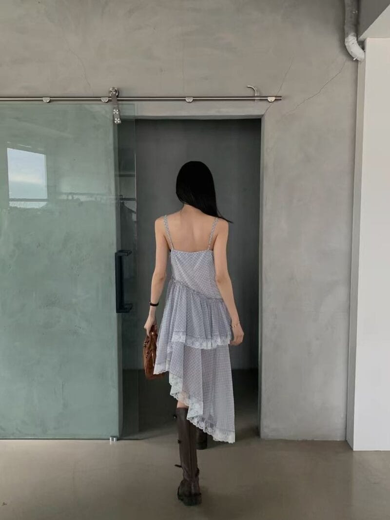 韩国网红爆款 不规则格子蕾丝裙子