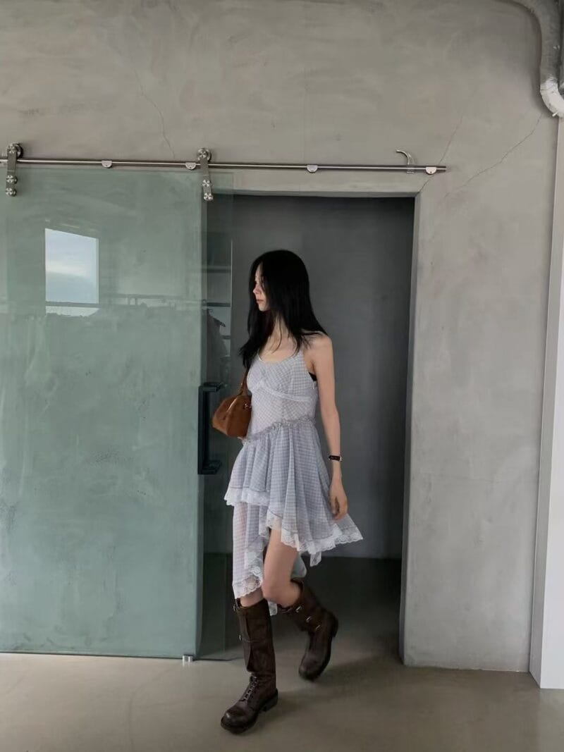 韩国网红爆款 不规则格子蕾丝裙子