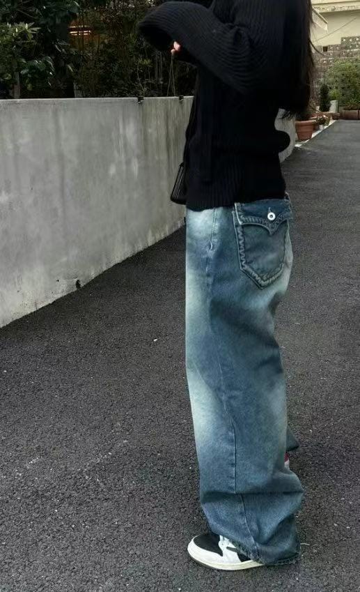Aespa柳智敏Karina出镜率超高的阔腿牛仔裤