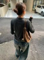 Aespa柳智敏Karina出镜率超高的阔腿牛仔裤